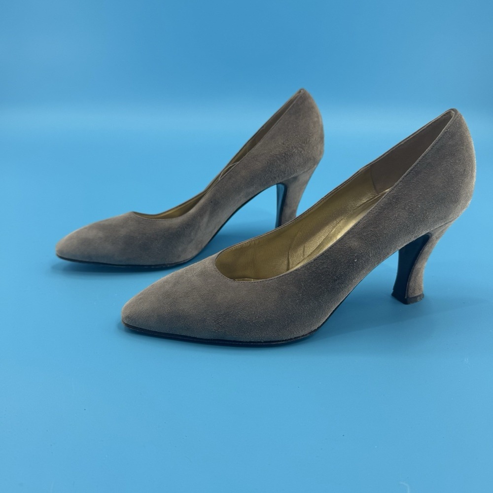Bruno Magli Suede Pumps Gray Women's Size 9B Italy Made Heels
